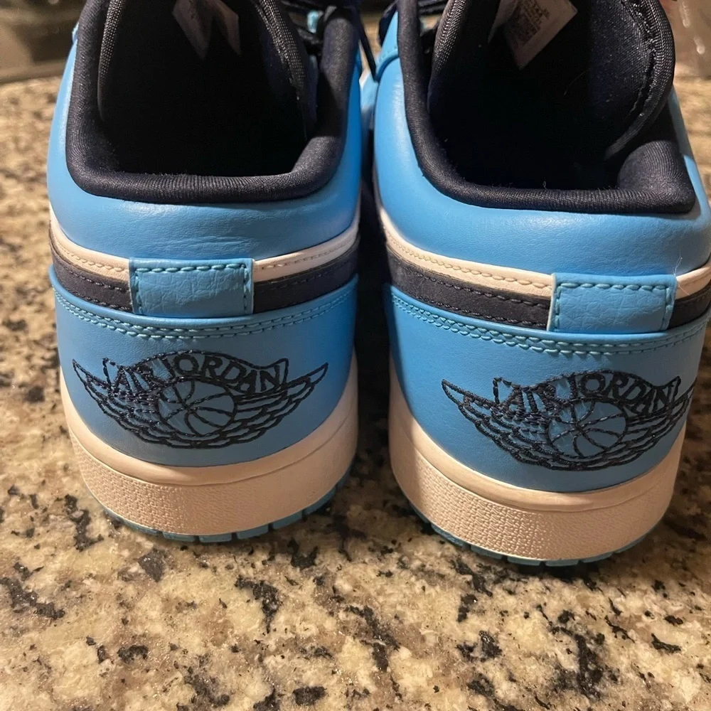 Nike Blue and White Men's Shoes